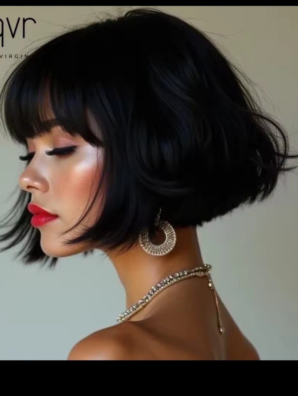 Classic Straight Bob Wig with Blunt Bangs - Picture 1 of 10